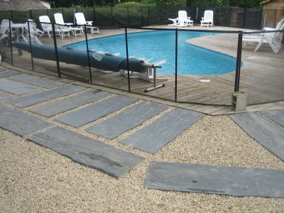 Aménagement des abords d'une piscine